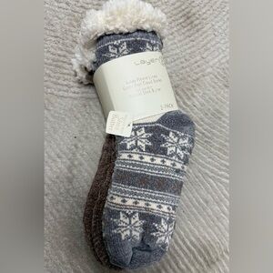 Layer 8 Teddy Fleece Cable-Knit Socks